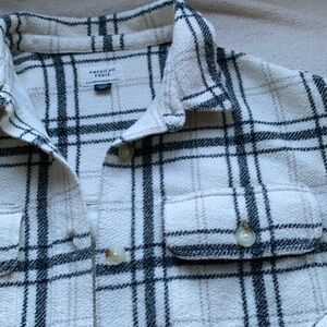 American Eagle Crème Plaid Shacket